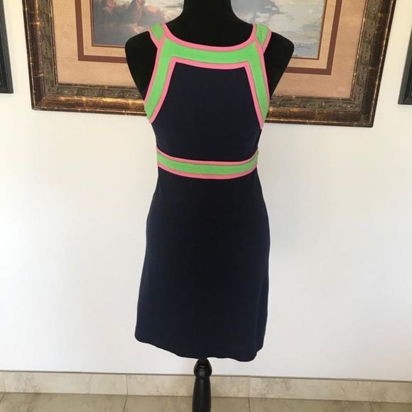 Lily Pulitzer size 0 scoop neck stretchy dress  - Picture 2 of 10